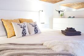 Roberts Creek Apartment | The BeachSide Loft Roberts Creek
