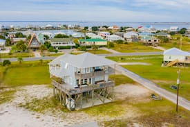 Dauphin Island House | 5 Bedroom True Blue Double Decker