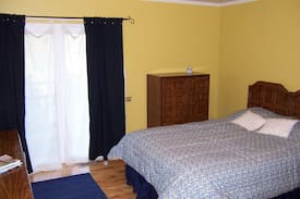 Castella House | Three Vistas at Soda Creek
