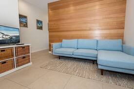 Port Stephens Council House | Absolute Waterfront Delight "Dolphin Shores"