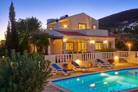 Aldeia House | 3bedroom Villa sleeps 6 in Santa Bárbara de Nexe 1