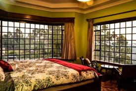 Nakuru House | Sheerdrop : Idyllic country home in Nakuru