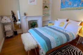 Wollstonecraft House | Beautiful home in great location