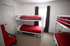 Westland House | Pilot Only Crashpad near DTW Detroit Airport