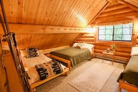 Skykomish Cabin | Foggy Logs - A Log Cabin Getaway