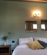 Maslianico Apartment | Rosa selvatica