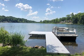 Smyrna Cabin | Deer Shores Cottage on Big Pine Island Lake, 7 BR