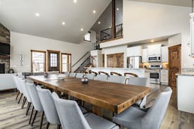 Fish Haven Cabin | King Cabin at Bear Lake (Sleeps 39)