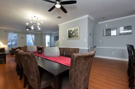 Midtown House | Contempo Condo tucked in central HTX-Sleeps 14