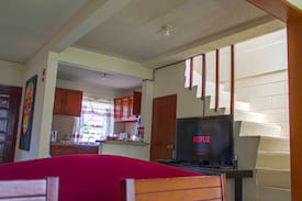 San Salvador House | Casa de la Cima
