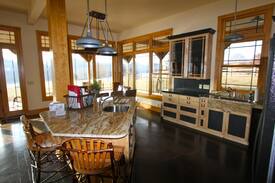 Abingdon Villa | Eagle Crest Lodge