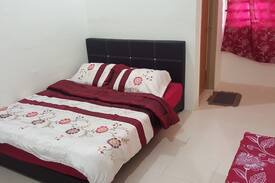Kampung Bukit Rangin House | Homestay Fayyadhah Kuantan City 3 rooms, Aircond