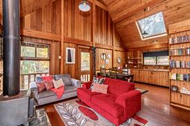 Gingkin Cabin | Tarakuanna Chalet Escape near Jenolan Caves