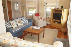 Peaks Island House | Peaks Island: Whitehead Lodge