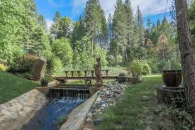 Apple Hill House | Silverthorn Meadows