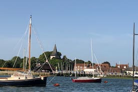 Bosham Cabin | Yachtsman's cottage near Bosham waterfront