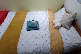 Harlington House | Heathrow airport air bnb