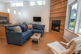 Tofino House | Cozy Curlew