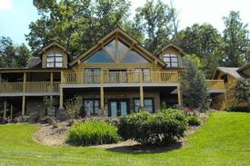 Kodak Cabin | Smoky Mountain Lodge at Exit 407- Easy Access