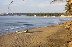 Guaniquilla Apartment | La Gaviota, Beach Full Guest Apartment