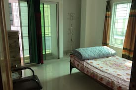 Dhaka Apartment | Private room near Square Hospital, Panthopath