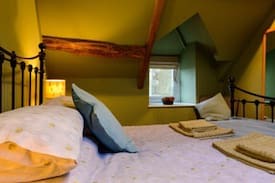 Barmouth Cabin | Min-y-don Cottage : The perfect holiday base