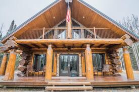 Sterling Cabin | Great Land Lodge Luxury Log Cabin