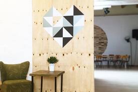 Bergheim Apartment | Modern Creative Spacious Loft (ideal for groups!)