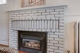 East Danforth House | Leo - Coxwell Subway Station