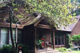 Logan Cabin | Foxglove Lodge Wooded and Secluded