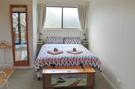 Cape Woolamai House | Private tree house, short walk to beach