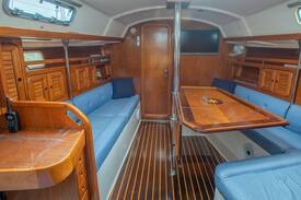 Fazenda Boat Rental | Veleiro Blade Runner - BARCO COMPLETO - Delta 36