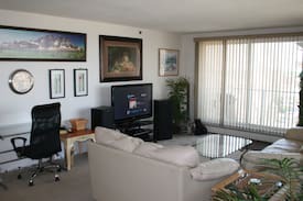 Saskatoon Downtown Apartment | RhodeHouse Executive Suites "View on 5th"