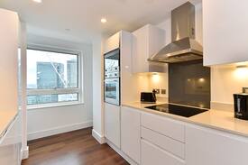 Canary Wharf Apartment | Canary Wharf Ensuite room for rent