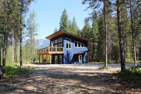 Columbia Valley Cabin | Goat Mountain Cabin
