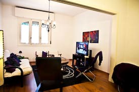 Barrio Sur Apartment | SINGLE AND CLOSE TO EVERYTHING