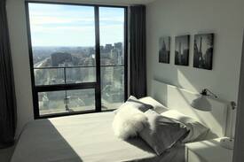 Downtown Montreal Apartment | Tour des Canadiens- condo