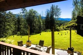 Clearwater Cabin | Wells Gray Hideaway (Hot Tub) - Clearwater B.C