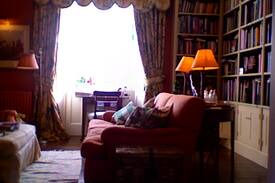 Wells House | Best Location! Georgian Home B&B (4 Bed Rooms)