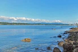 Lummi Island House | The Crabbin' Cottage