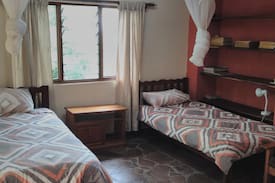 Kasama Cabin | Thorn tree guest house cottage