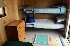 Whangamata House | Windsong Accommodation Bunk Room, 60m from beach