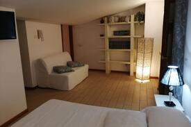 Tivoli Bed & Breakfast | Villa Roxana Camera Ines