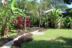 Antoneys Cay Apartment | Hidden Garden Cabins 3