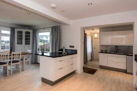 Trearddur Bay House | TY DERYN-SLEEPS 6 /7- SPACIOUS FAMILY HOLIDAY HOME