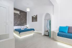 Fira Apartment | 3 daughters(in the centre of santorini)