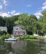 Smyrna Cabin | Deer Shores Cottage on Big Pine Island Lake, 7 BR