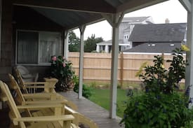 Dartmouth Cabin | Charming cottage on Padanaram Harbor