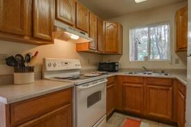 Morongo Valley House | Pueblo Suite at the Garden Oasis
