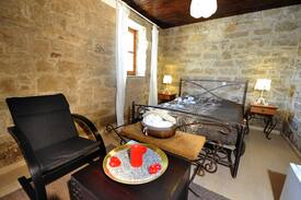 Maroni Bed & Breakfast | Bed and breakfast in Maroni, Larnaca, Cyprus